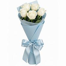 Букет 5 Белых роз Проуд в Першутино