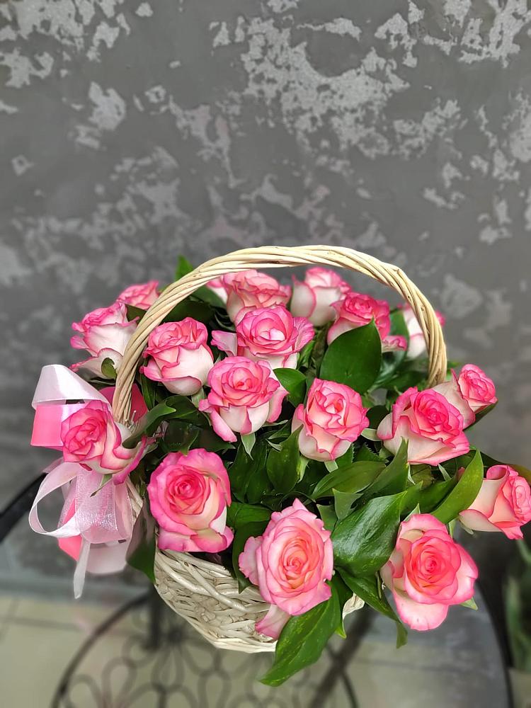 Цветочная композиция из Розы в корзине в Першутино