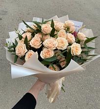 Букет Кремовые розы Латте в Першутино
