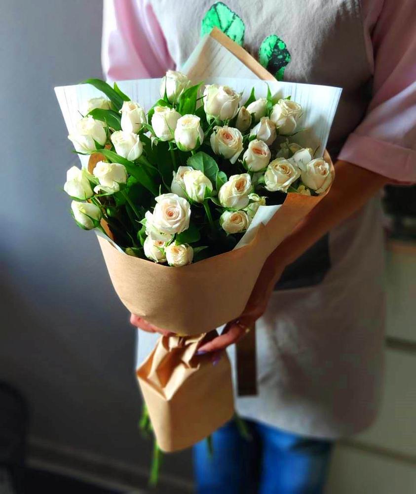Букет цветов из: Розы в Першутино