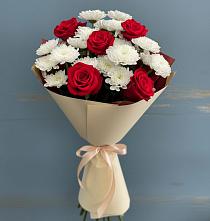Букет цветов из:  Розы и Хризантемы в Першутино