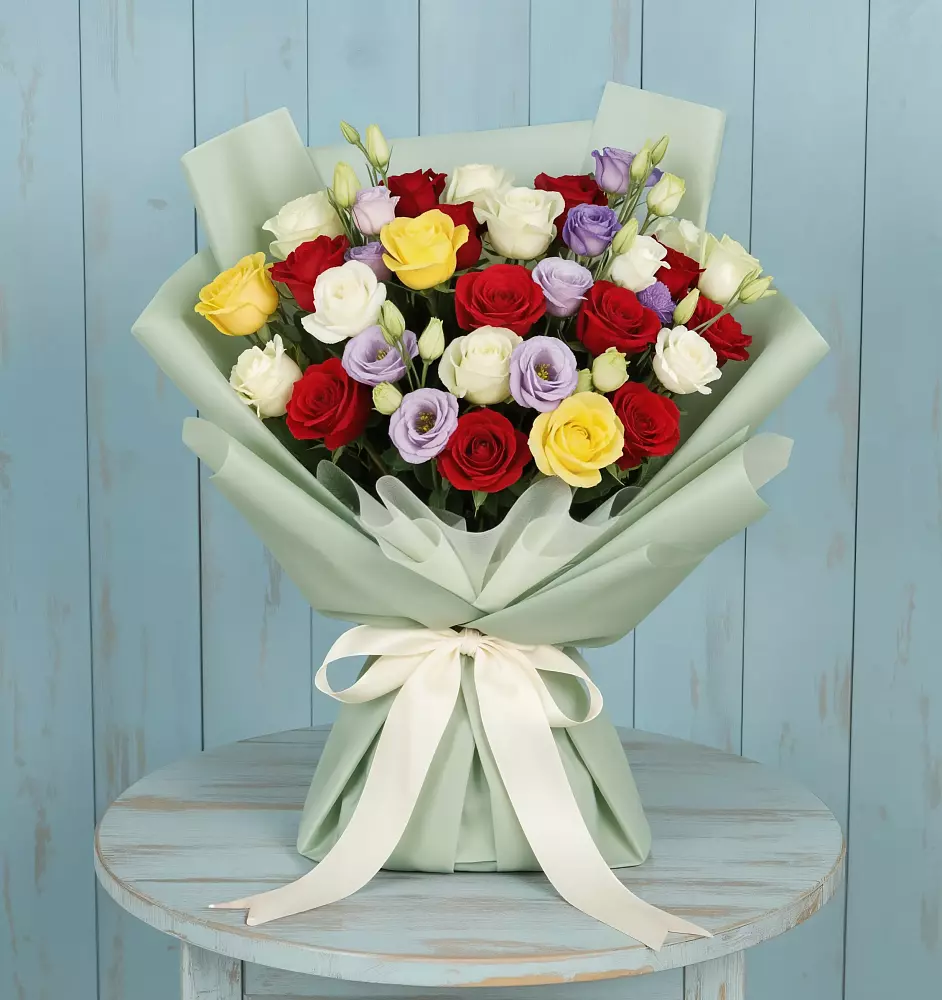 Букет цветов из: Розы в Першутино