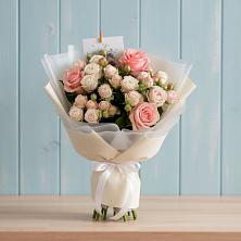 Букет цветов из:  Розы в Першутино