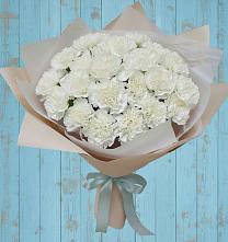 Букет цветов из:  Гвоздики в Першутино