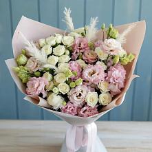Букет цветов из:  Альстромерии и Розы в Першутино
